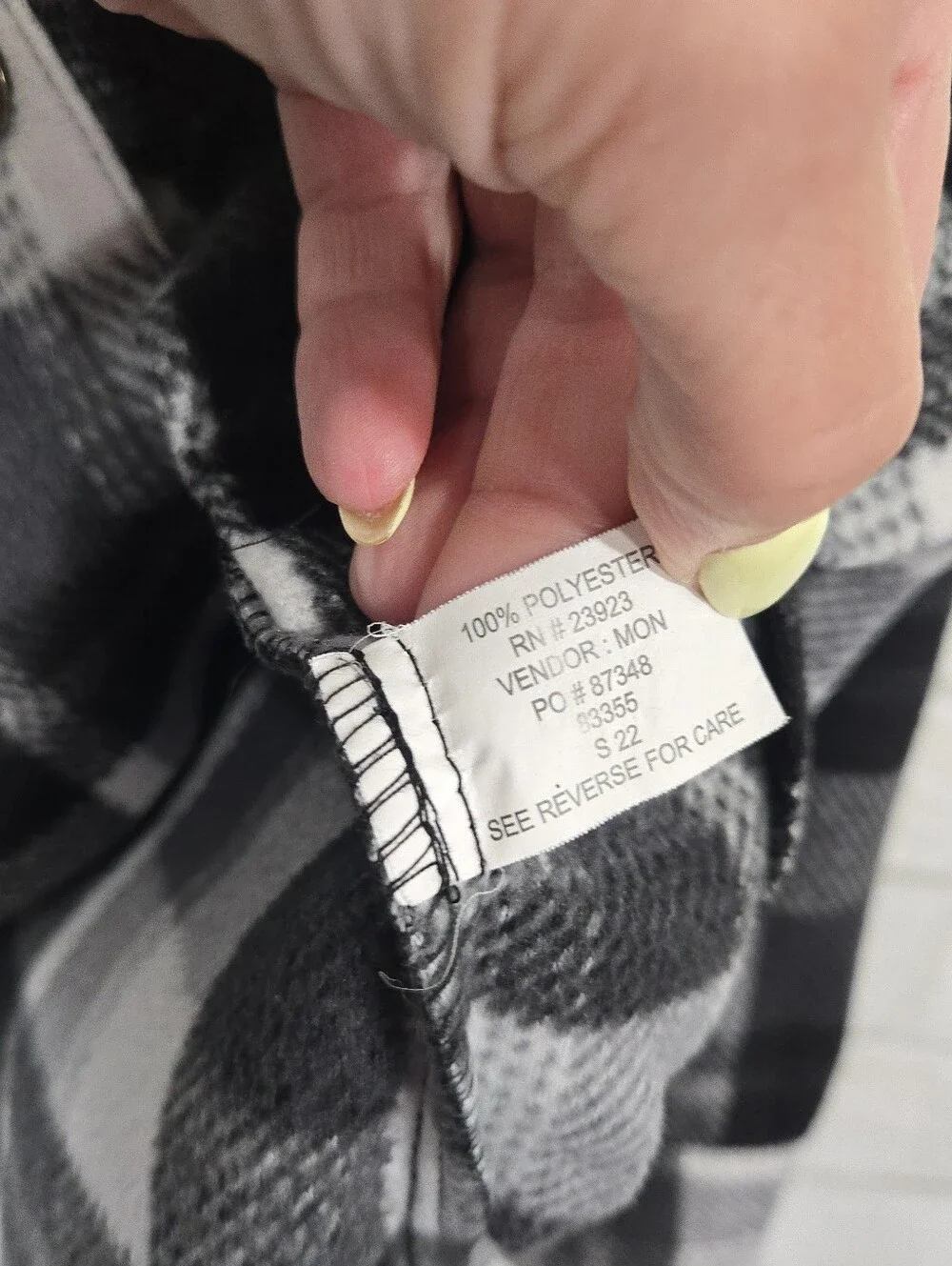 cg.l.cg plaid fleece
